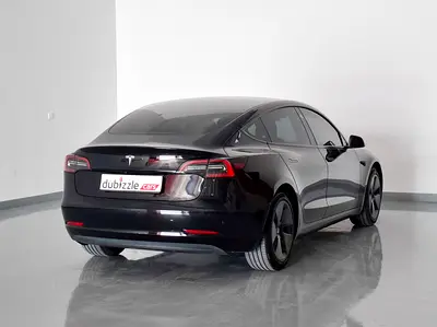 صورة 6 لـ 2023 Tesla MODEL 3