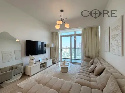 شقة مفروشة من 3 غرف نوم | برج بلوم A | شرفة تطل على المدينة