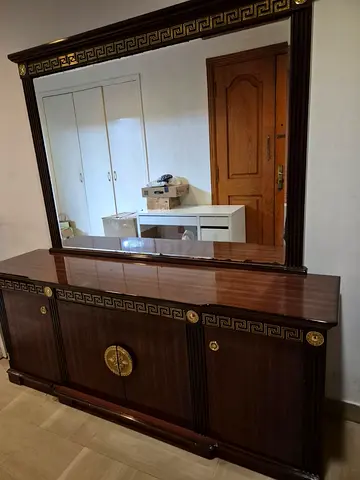 Mirror cupboard