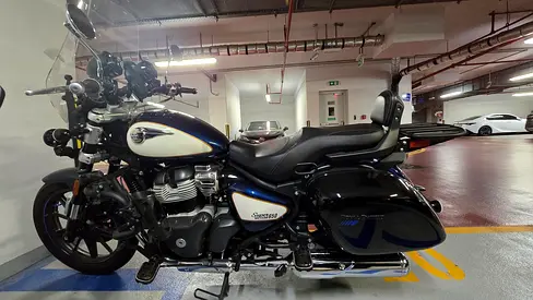 Exclusive  in Mint condition, fully agency maintained Super Meteor 650