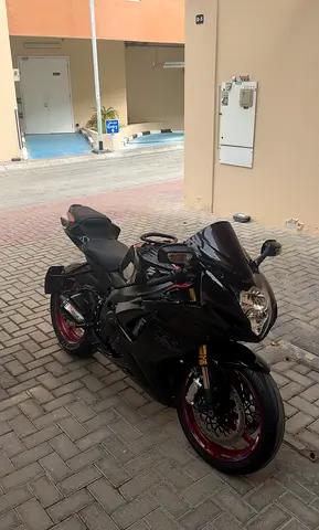 sick GSXR750 - serviced and maintained