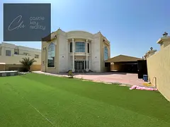 Spacious 5 Bedroom Villa | Hall | Maid's Room | Family Home