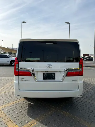 صورة 6 لـ 2023 Toyota GRANVIA