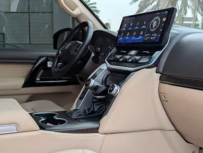 صورة 14 لـ 2015 Toyota LAND CRUISER