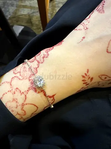 Elegant Womens Bracelet with Gemstone