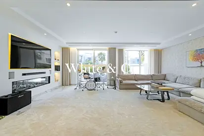 Luxury | Fully Furnished | 12 Cheque Option