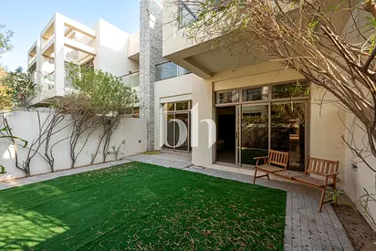 Huge Size | Roof Terrace | Available now