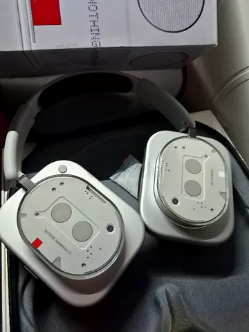 Nothing Ear (1) Wireless Headphones