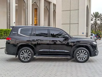 صورة 18 لـ 2015 Toyota LAND CRUISER
