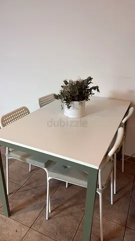 Ladies bed space DIFC UP Tower sheikh Zayed Road