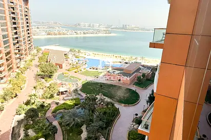 Vacant | Sea Views | Private Beach | Spacious