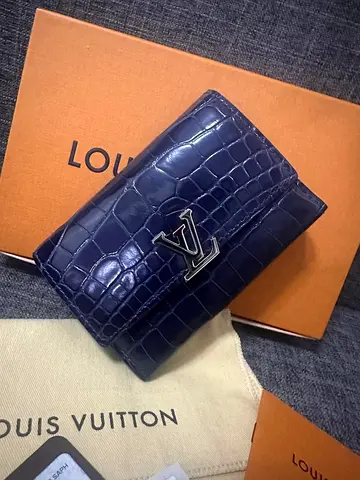 LV luxury  wallet