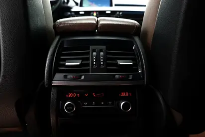 2015 BMW X6 photo 14