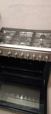 Stainless Steel Gas Oven with 5 Burners Bosch offer - غاز فرن جاز بوش الألماني  خيار دبي و الشار