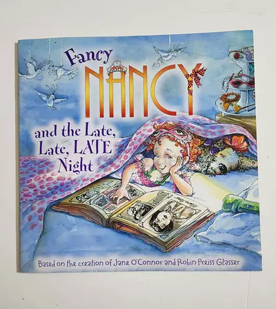 Fancy Nancy and the Late, Late, LATE Night
