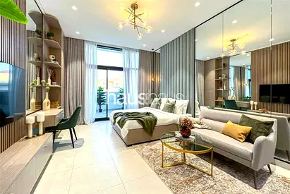 Smart Home | Near Metro | Pool Side