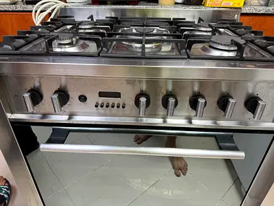 Stainless Steel Gas Range with 5 Burners
