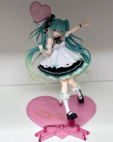 Hatsune Miku Birthday Figure