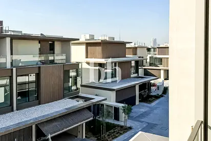 Burj Khalifa view | Landscaped | G+2