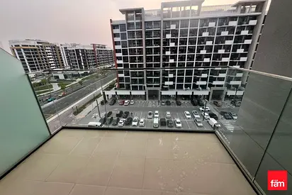 Best Price | Lagoon Views | VACANT ON TRANSFER