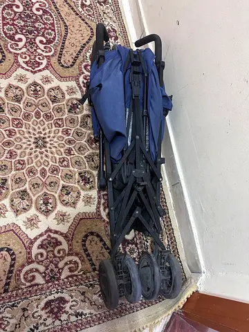 Chico Lightweight Foldable Stroller 100 aed