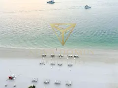 Luxury living I Beach access I Brand new