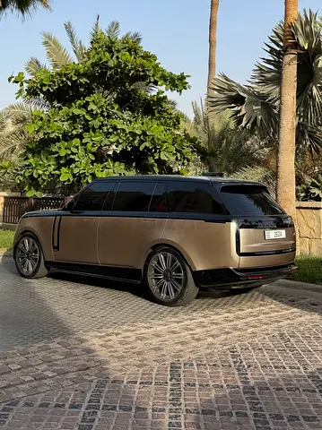 Range Rover Autobiography P530 LWB