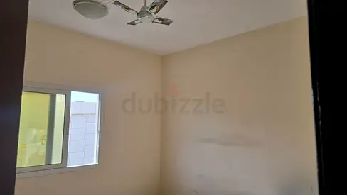 600 AED -Fully furnished bedspace @ Sharjah Muweilla old