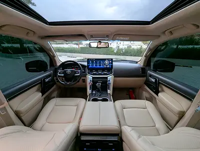 صورة 3 لـ 2015 Toyota LAND CRUISER