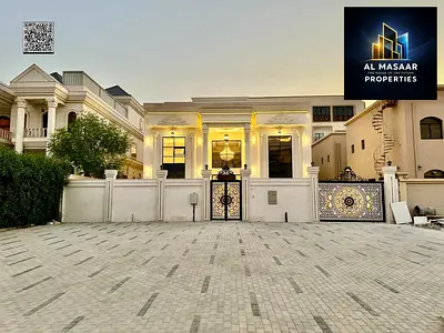 فيلا كلاكسيك 6 غرف ماستر مع رووف و مسبح و مصعد داخلى مساحة البناء7500 قدم بسعر شامل المكييفات مع تملك حر