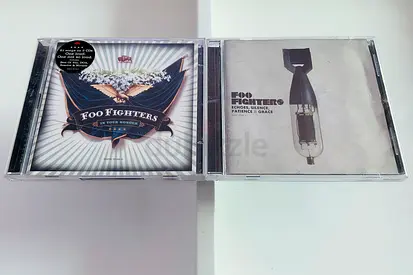 2 Foo Fighters Music CDs