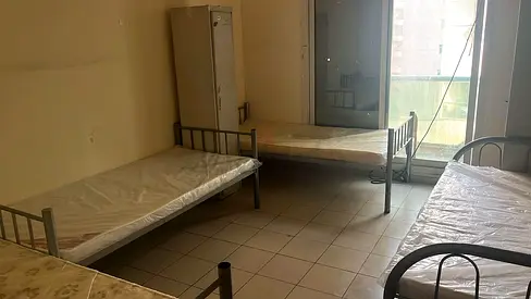 VERY GOOD EXECUTIVE FURNISH SINGLE BED SPACE NEAR SHARAF DG METRO WITH ALL FACILITIES IN BUR DUBAI