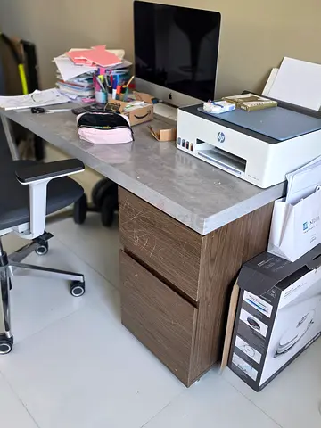 Stylish Office Desk with Storage Drawers