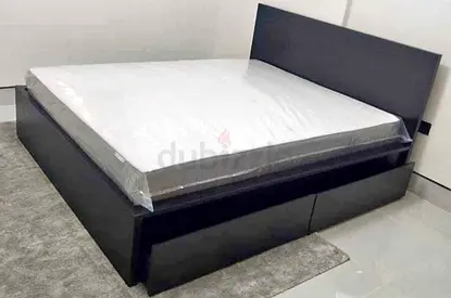 IKEA malam queen‑size bed (160 × 200 cm) with 2 storage drawers underneath and an IKEA mattress ✨