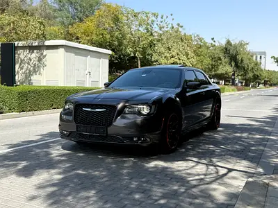 2023 Chrysler 300C Limited - GCC Specs