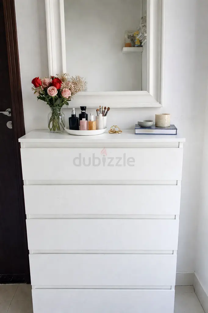 IKEA  MALM Chest of 4 drawers with Mirror. White color. | dubizzle Dubai