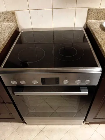 Bosch Ceramic 4 zones Electric Cooker 60Cm , DELIVERY + WARRANTY