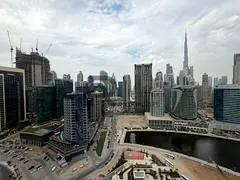 STUNNING BURJ KHALIFA VIEW * BRAND NEW * READY TO MOVE