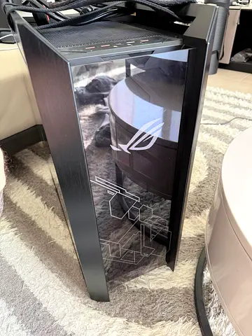 ASUS ROG Strix Helios GX601 RGB Mid-Tower