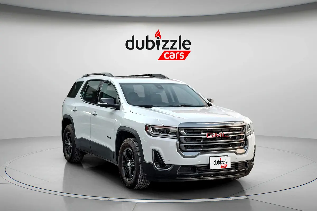 GMC Acadia 2023 — photo 1 of 14