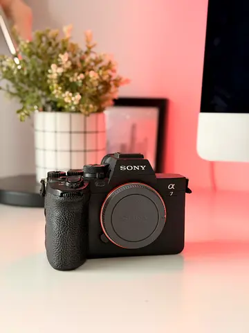 Sony A7IV