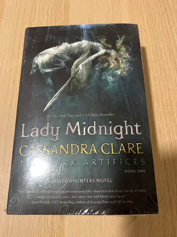 Lady Midnight
