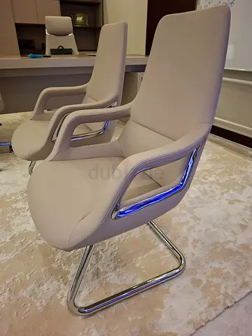 Heavy-Duty Office Visitor Chairs with Chrome Frame