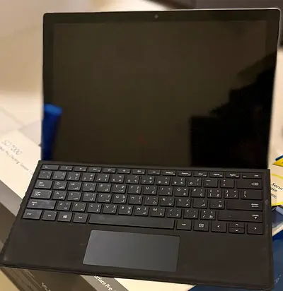 Microsoft Surface Pro with Keyboard and Kensington Docking station