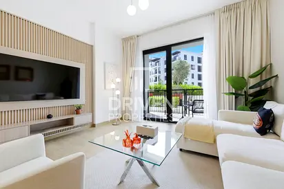 12 Cheques | Fully Furnished | Pool Access