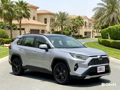 AED 1,296/month | 0 DP | Free 3 Months Warranty | Service History | 30 Day Return | TOYOTA RAV4 2021