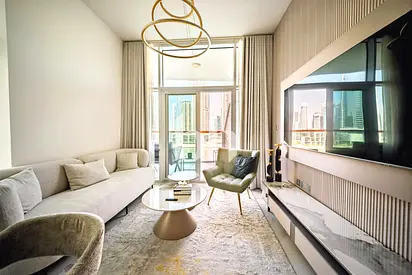 Upgraded Biggest layout| Mid floor | Vacant