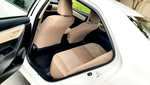 Toyota Corolla SE 2015 Model No2 Option Cruise Control Fully Automatic GCC Family used Sale