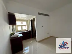 Sharjah Studio in Al Qulay’ah – Central AC &amp; Cooling, Central Gas, Practical Layout, Rent AE