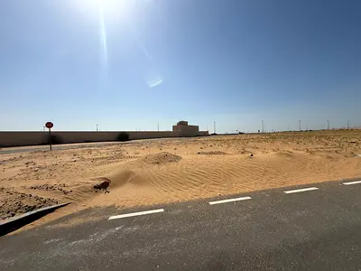 للبيع ارض سكنية في الحوشي